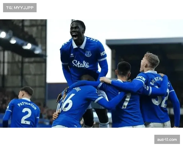 富勒姆主场迎战埃弗顿，中游对决双方战意成关键