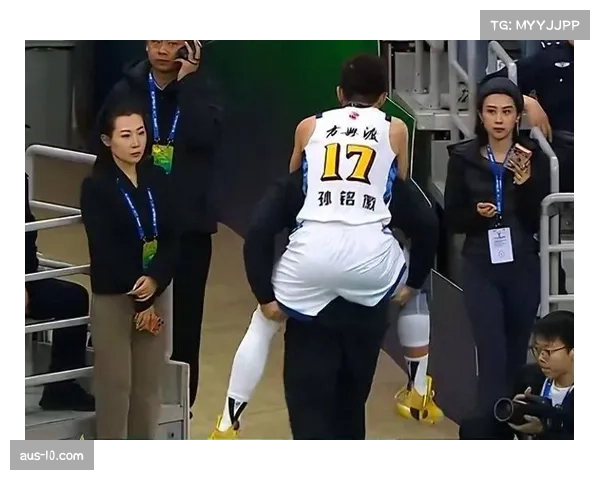 广厦赵嘉仁单节15分，替补奇兵展现得分爆发力